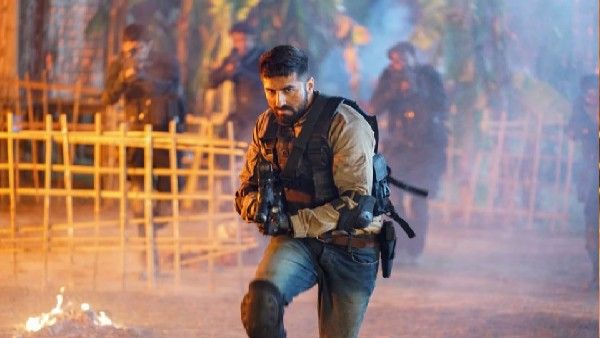 अनुभव सिन्हा की 'अनेक' में पहली बार अंडरकवर कॉप की भूमिका में नजर आएंगे आयुष्मान खुराना!