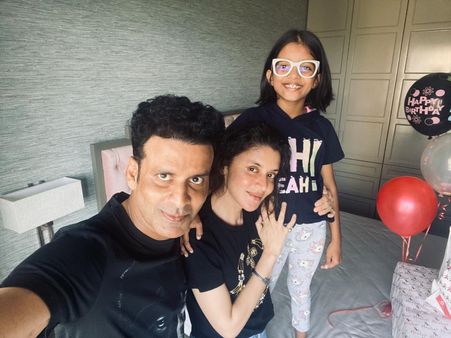 शूटिंग से पहले अभिनेता मनोज बाजयेपी का परिवार के साथ इस साल का स्पेशल जन्मदिन