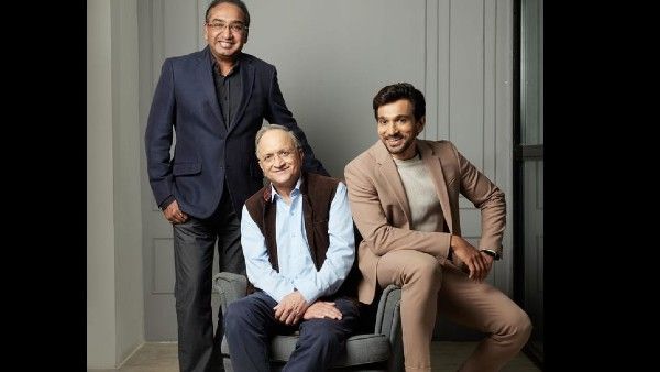 अभिनेता प्रतीक गांधी को ग्रेट महात्मा की भूमिका में कास्ट सबसे महत्वाकांक्षी सीरीज़, जानिए डिटेल