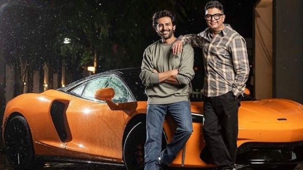 कार्तिक आर्यन को मिला भूल भुलैया 2 का ईनाम - भूषण कुमार ने तोहफे में दी 4.5 करोड़ की स्पोर्ट्स कार