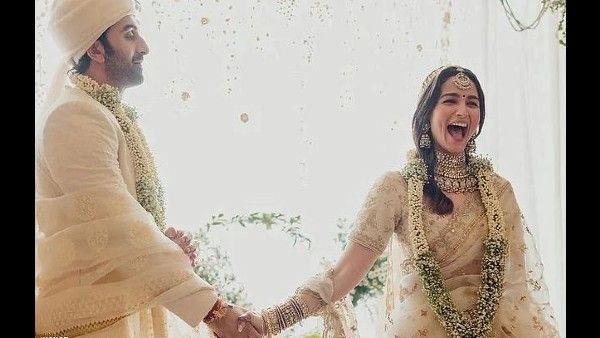रणबीर कपूर - आलिया भट्ट ने शादी से ठीक पहले ये काम किया, फेरों के बाद रो पड़े रणबीर: आलिया ने सुनाए किस्से