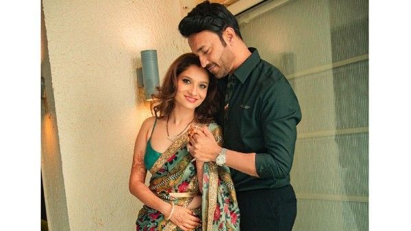 पवित्र रिश्ता फेम अंकिता लोखंडे की मां बनने की खबर निकली झूठी या जल्द मिलेगी गुड न्यूज?