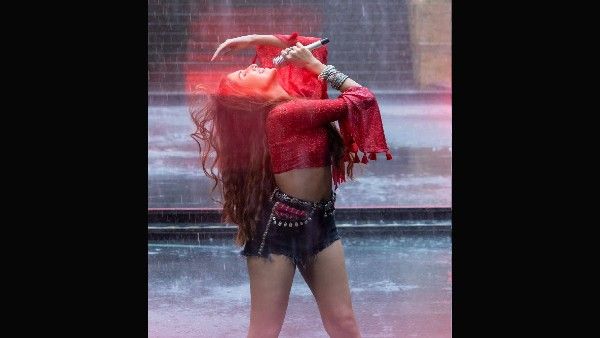 शामत- तारा सुतारिया की आगामी फिल्म एक विलेन रिटर्न्स में एक खूबसूरत शुरुआत