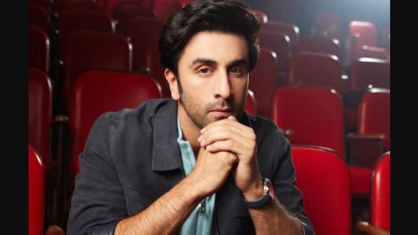'मैं जेनिटिकली फिल्मी हूं! डॉक्टर ने मेरा ब्लड ग्रुप यू/ए बताया है!': रणबीर कपूर , VIDEO