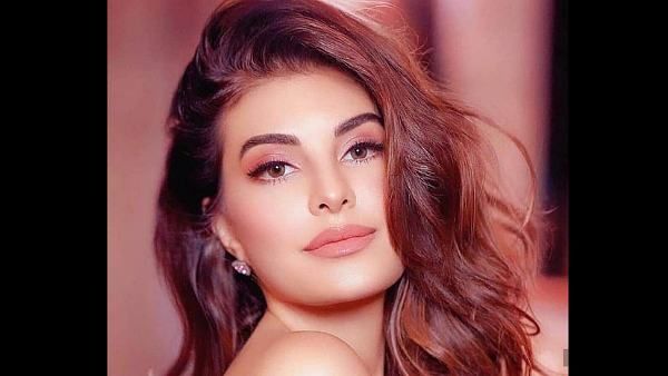 हॉलीवुड जाना चाहती थी बर्थडे गर्ल जैकलीन फर्नांडीज, सलमान से मिले हैं ये महंगे गिफ्ट्स