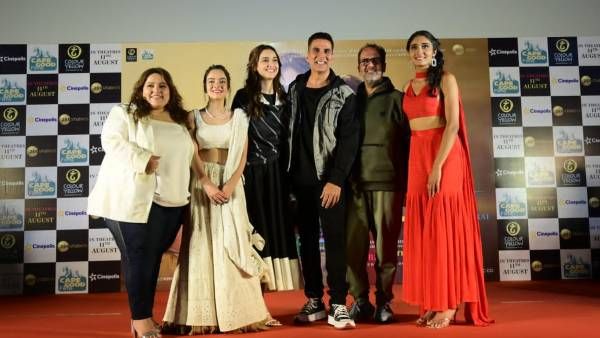 अक्षय कुमार स्टारर आनंद एल राय की 'रक्षा बंधन' टीम पहुंची कोलकाता, जोरशोर से चल रहा है प्रमोशन, PICS