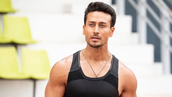 टाइगर श्रॉफ की फिल्म 'स्क्रू ढीला' नहीं हुई डिब्बाबंद, मेकर्स ने जारी किया बयान, 2023 से शुरु होगी शूटिंग!