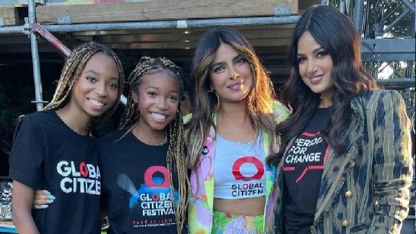 प्रियंका चोपड़ा से मिलीं मिस यूनिवर्स हरनाज संधू, सोशल मीडिया पर वायरल हुई तस्वीर