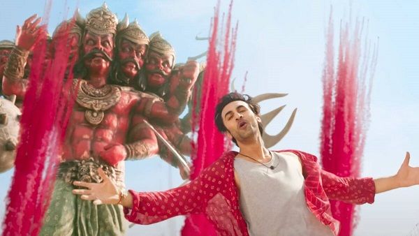 इन फिल्मों में शानदार तरीके से दिखाया गया है Navratri Celebration, देखें लिस्ट