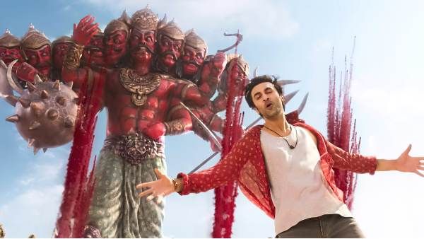 ब्रह्मास्त्र WEEK 1 वर्ल्डवाइड बॉक्स-ऑफिस: एक हफ्ते में 300 करोड़ पार पहुंची रणबीर- आलिया की फिल्म