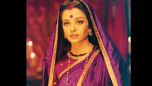 ब्रह्मास्त्र में आलिया से लेकर विक्की डोनर में यामी तक, एक्ट्रेस ने निभाया बंगाली बाला का किरदार