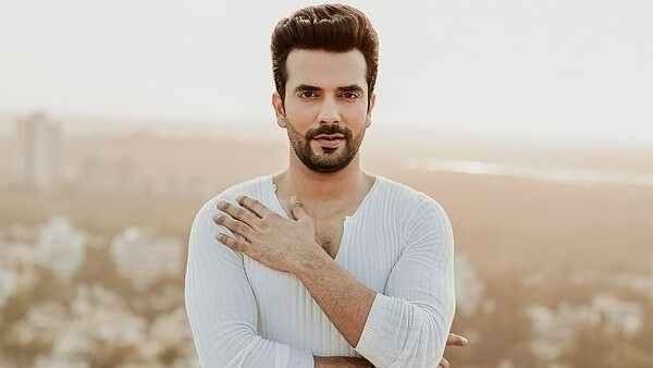 'कुंडली भाग्य' फेम मनित जौरा के भी ट्विन टावर में थे दो फ्लैट, वीडियो में एक्टर ने शेयर किया दिल का हाल