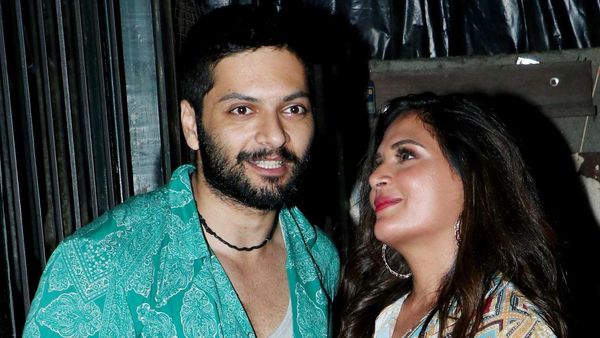 Richa Chadha Ali Fazal wedding: दिल्ली में ऋचा-अली की आलीशान शादी,मेहंदी-संगीत पूरी Inside Details