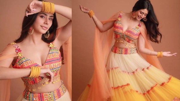 वरीना हुसैन का नवरात्रि लुक है शानदार, फैंस को दे दिया बेहतरीना आइडिया!