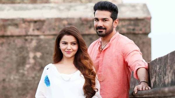 अमिताभ बच्चन से लेकर दीपिका पादुकोण तक, पार्टनर्स को इन नामों से पुकारते हैं सेलेब्स, जाने यहां