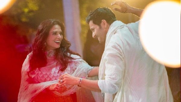 संगीत सेरेमनी में अली फजल संग जमकर नाचीं ऋचा चड्ढा, रांझा रांझा सॉन्ग पर किया परफॉर्म!