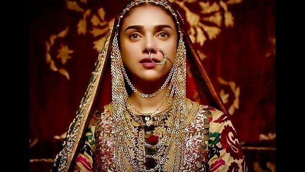 Birthday Girl अदिति राव हैदरी : असल जिंदगी की राजकुमारी जो बनी बॉलीवुड में एक्ट्रेस