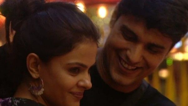 Bigg Boss 16 Promo- बिग बॅास में पहली बार Priyanka- Ankit का रोमांस, फैंस के लिए #PriAnkit