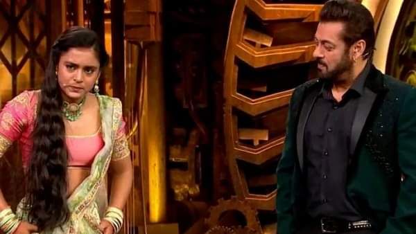 Bigg Boss 16: सलमान खान ने लगाई क्लास, Sumbul का रोकर बुरा हाल, कौन बना कैप्टन?