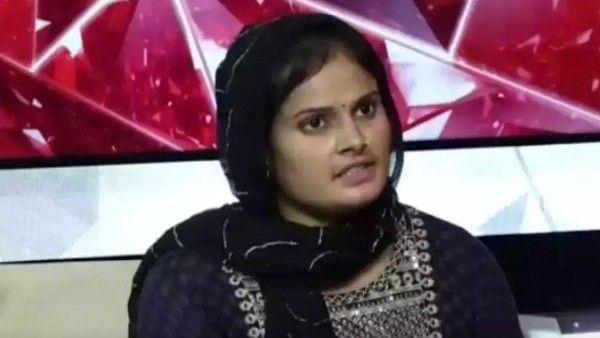 Har Har Shambhu सिंगर Farmani naaz के घर में बवाल, पुलिस ने की गिरफ्तारी, जानिए पूरा मामला