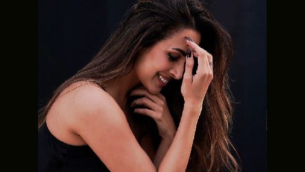 Malaika Arora कर रहीं हैं शादी? पोस्ट के बाद सोशल मीडिया पर लगातार मिल रही हैं बधाइयां!