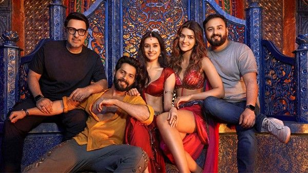 Stree 2 के साथ तैयार हैं अमर कौशिक, भेड़िया के बाद हॉरर-कॉमेडी यूनिवर्स में यूं लौटेेंगी स्त्री श्रद्धा कपूर