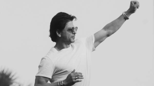 #AskSRK: शाहरुख खान ने अक्षय कुमार को बुलाया 'दोस्त', सलमान- दीपिका- जॉन की भी की दिल खोलकर तारीफ