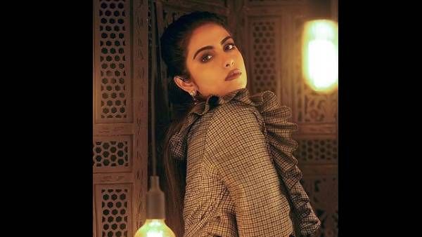 Avika Gor Photo: साड़ी से लेकर बिकिनी तक, छोटी आनंदी ने दिखाया फिगर, घंटों बैठकर रोती रहती थीं