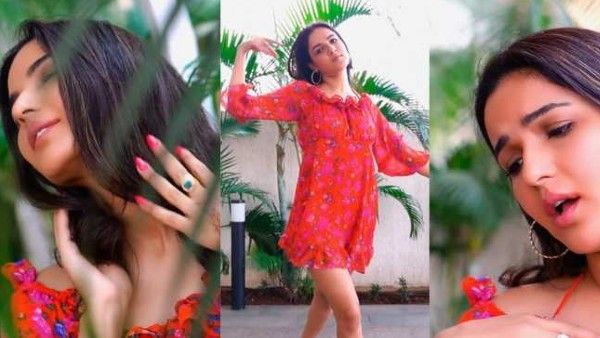 Besharam Rang Video: टीवी की इस हसीना ने शॅाट ड्रेस पहन रास्ते पर किया इतना बोल्ड डांस