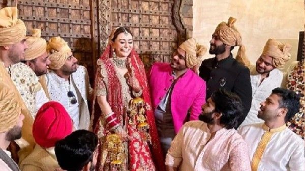 Hansika Sohail Wedding- हंसिका मोटवानी ने सोहेल कथूरिया से की शादी, सामने आईं पहली तस्वीरें