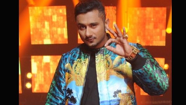 तलाक के बाद इस हसीना से हुआ Honey Singh को प्यार? एक दूसरे का हाथ थामे आए नजर