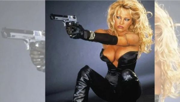 मशहूर एक्टर ने पामेला पर लगा दिया ऐसा आरोप, बोला- मैंने उसे कोई ऑफर नहीं दिया....