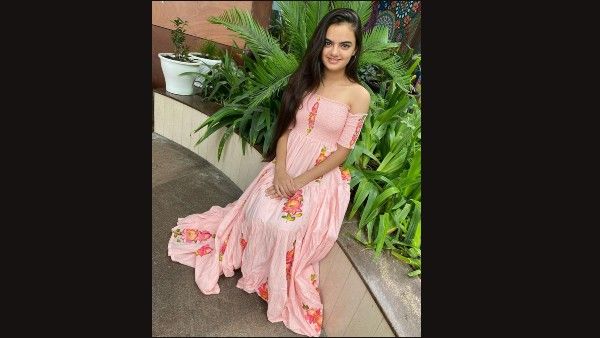 बतौर चाइल्ड आर्टिस्ट डेब्यू करने वाली इस एक्ट्रेस ने महज 15 साल की उम्र में खरीदा शानदार घर, दिखायी झलक