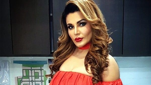 राखी सावंत की मां के इलाज में मुकेश अंबानी ने बढ़ाया मदद का हाथ, बिल में मिला डिस्काउंट