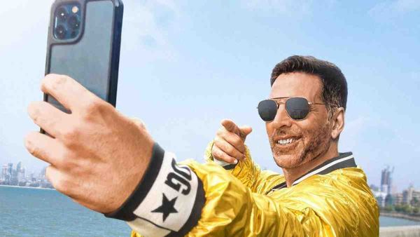 Akshay Kumar ने तोड़ा गिनीज वर्ल्ड रिकॉर्ड, सुपरस्टार ने मुंबई में फैंस के साथ किया ये खास कारनामा