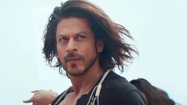 Pathaan Box Office: शाहरुख खान की पठान ने सिर्फ दिल्ली- यूपी में कर ली इतने करोड़ की कमाई, बनाया इतिहास