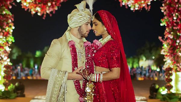 शादी के दिन प्रियंका चोपड़ा ने अपने बचपन के इस सपने को किया था पूरा, देखें वीडियो