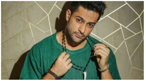 बिग बॉस के घर से निकलने के बाद बाबा भोलेनाथ की शरण में पहुंचकर शालीन भनोट ने यह क्या किया....