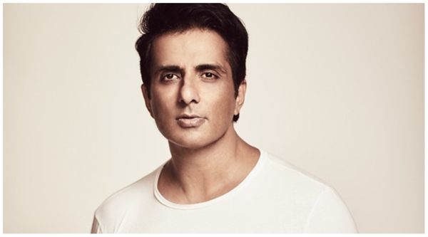 लोगों की मदद करने के लिए Sonu Sood को कहां से मिली फंडिंग, एक्टर ने किया खुलासा