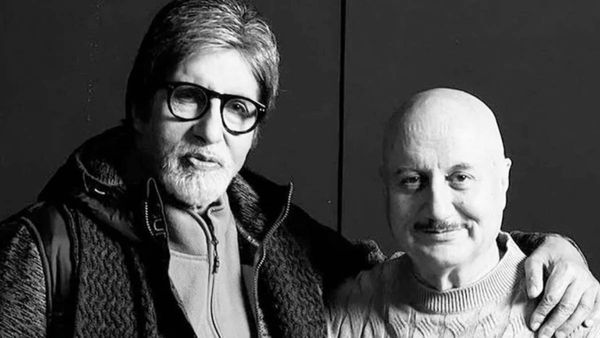 Throwback: जब अमिताभ बच्चन ने तोड़ दिया था अनुपम खेर का घमंड, कर दी थी एक्टर की बोलती बंद