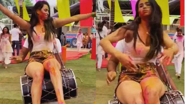 होली में सब कुछ भूली ये एक्ट्रेस, ढोल पर बैठकर ऐसी झूमीं सब देखते रहे नौटंकी, पीछे से ढोल वाले ने...