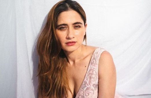 Sanjeeda Sheikh: एक्ट्रेस ने मेकअप रूम से बनाया अपना ऐसा बोल्ड वीडियो, फैंस के छुटे पसीनें