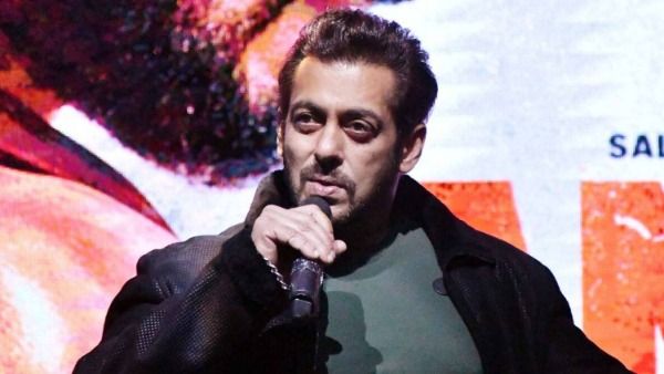 Ent Live Updates: धमकी बाद सलमान खान नहीं पहुंच रहे किसी भी इवेंट में