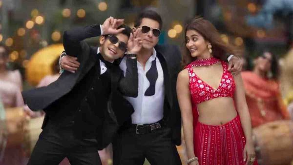 KKBKKJ के गाने 'बिल्ली बिल्ली' का BTS वीडियो वायरल, सिंगर सुखबीर के साथ मस्ती करते नजर आई पूरी स्टारकास्ट