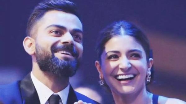 Virat Anushka Video: विराट अनुष्का ने उतारी पैपराजी की नकल, बताया क्यों हंसते हैं रेड कार्पेट पर...