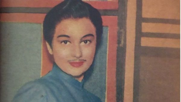 शर्मीली अदाओं और रोमांस से इस हीरोइन ने सुपरहिट कराई है कई फिल्में, मूछों में देख घूमा लोगों का दिमाग