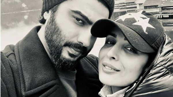 BF अर्जुन कपूर के साथ रोमांटिक हुईं मलाइका अरोड़ा, प्राइवेट तस्वीरें शेयर कर बोलीं- तुम्हारे साथ कोजी...