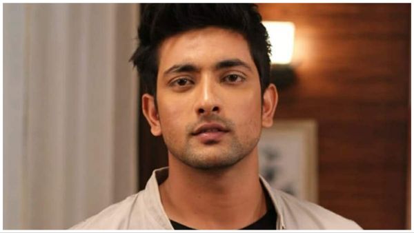 ये फेमस एक्टर था Fahmaan Khan का सौतेला पिता, फैमिली के इस बड़े राज को एक्टर ने किया बेपर्दा