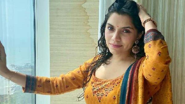 प्लांटेड ड्रग्स मामले में एक्ट्रेस को जेल में डाला, परिजनों की पीएम और विदेश मंत्रालय से अपील