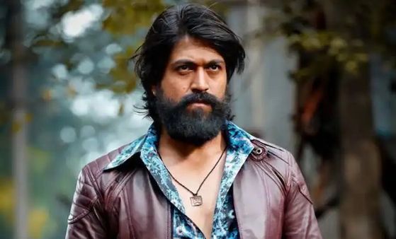 KGF star yash: बस ड्राइवर का बेटा कैसे बन गया दुनिया का 'रॉकी भाई', KGF नहीं इन फिल्मों से किया दिलों पर कब्जा